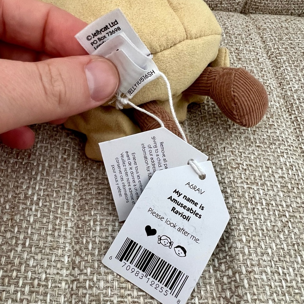 Jellycat Amuseables Ravioli - Picture 5 of 5